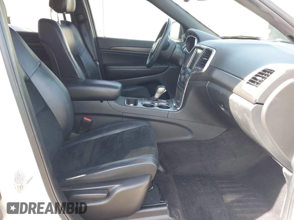 2017 Jeep Grand Cherokee Altitude with VIN 1C4RJFAG8HC768449, listed as a IAAI auction lot 41777272 with 72,913 mi miles and . Bid and sale history available at DreamBid. Image 5.