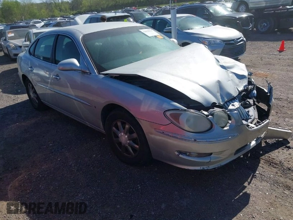 2009 Buick LaCrosse CXL with VIN 2G4WD582791146054, listed as a IAAI auction lot 42038114 with 183,236 mi miles. Bid and sale history available at carsss.com. Image 1.