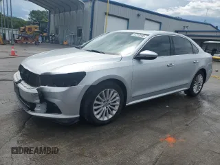 2016 Volkswagen Passat SE z VIN 1VWBT7A38GC061488, wystawiony jako Copart lot #57318835 z przebiegiem 137 695 mil mil oraz Szkoda całkowita • Salvage title. Historia ofert i sprzedaży dostępna na DreamBid. Obrazek 1.