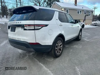 2020 Land Rover Discovery SE with VIN SALRG2RV2L2428750, listed as a Copart auction lot 46656025 with 109,208 mi miles and Clean Title. Bid and sale history available at DreamBid. Image 3.