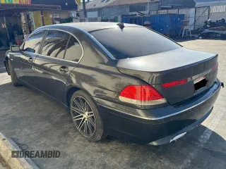 2003 BMW 7 Series 745Li with VIN WBAGN63463DR15012, listed as a Copart auction lot 47898105 with 142,370 mi miles and Clean Title. Bid and sale history available at DreamBid. Image 3.