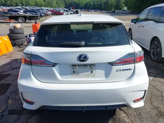 2014 Lexus CT 200h with VIN JTHKD5BH1E2175901, listed as a IAAI auction lot 42238546 with 157,577 mi miles and . Bid and sale history available at DreamBid. Image 16.