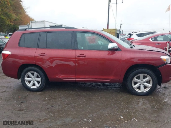 2010 Toyota Highlander SE with VIN 5TDJK3EH6AS034652, listed as a IAAI auction lot 40511681 with 114,219 mi miles. Bid and sale history available at carsss.com. Image 13.