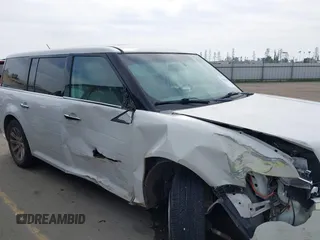 2011 Ford Flex SEL with VIN 2FMGK5CC4BBD19250, listed as a IAAI auction lot 41662290 with 200,095 mi miles. Bid and sale history available at carsss.com. Image 13.