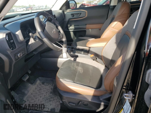 2023 Ford Bronco Sport Outer Banks z VIN 3FMCR9C69PRD88942, wystawiony jako Copart lot #53879305 z przebiegiem 15 590 mil mil oraz Szkoda całkowita • Salvage title. Historia ofert i sprzedaży dostępna na DreamBid. Obrazek 7.