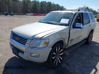 2006 Ford Explorer Limited with VIN 1FMEU75886ZA07635, listed as a IAAI auction lot 41835221 with 245,746 mi miles and . Bid and sale history available at DreamBid. Image 17.