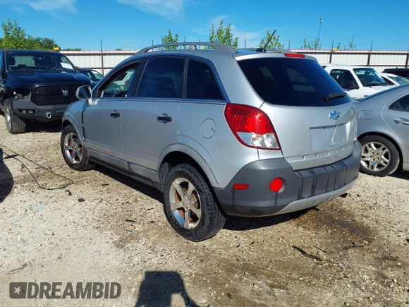 2012 Chevrolet Captiva Sport LS z VIN 3GNAL2EK0CS570909, wystawiony jako IAAI lot #42173042 z przebiegiem 185 044 mil mil oraz . Historia ofert i sprzedaży dostępna na DreamBid. Obrazek 3.