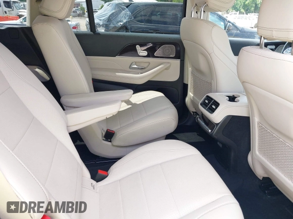 2022 Mercedes-Benz GLS 450 with VIN 4JGFF5KE7NA658975, listed as a IAAI auction lot 42439664 with 52,431 mi miles and . Bid and sale history available at DreamBid. Image 8.