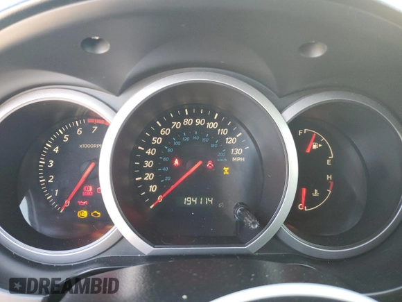 2007 Suzuki Grand Vitara z VIN JS3TD941X74204642, wystawiony jako Copart lot #55504585 z przebiegiem 194 114 mil mil oraz Szkoda całkowita • Salvage title. Historia ofert i sprzedaży dostępna na DreamBid. Obrazek 9.