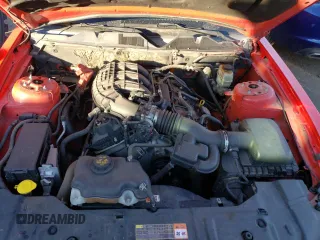 2014 Ford Mustang V6 z VIN 1ZVBP8AM5E5276735, wystawiony jako Copart lot #88933725 z przebiegiem 139 388 mil mil oraz Szkoda całkowita • Salvage title. Historia ofert i sprzedaży dostępna na DreamBid. Obrazek 11.