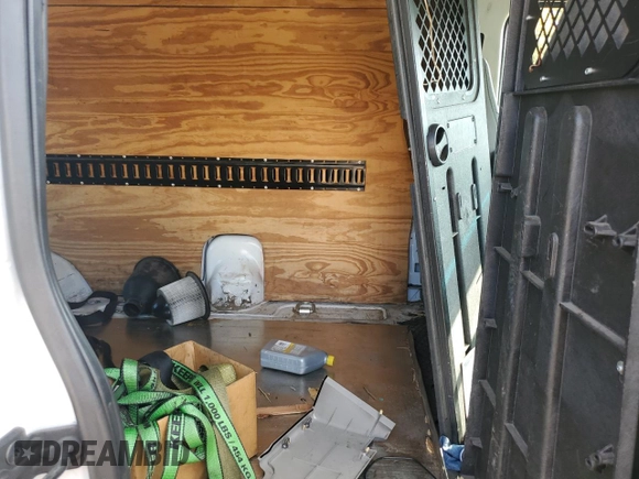 2008 Ford Econoline Cargo Commercial with VIN 1FTNE14L28DA36035, listed as a Copart auction lot 71575904 with 305,497 mi miles and Salvage title. Bid and sale history available at DreamBid. Image 10.