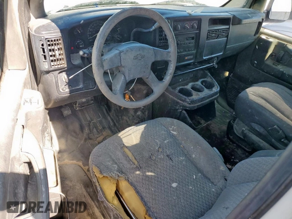 2007 Chevrolet Express Cargo z VIN 1GCFG15X871251452, wystawiony jako Copart lot #60542685 z przebiegiem 278 825 mil mil oraz Szkoda całkowita • Salvage title. Historia ofert i sprzedaży dostępna na DreamBid. Obrazek 8.