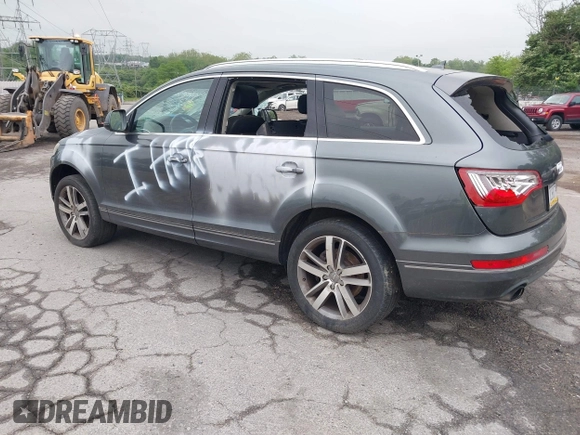 2014 Audi Q7 Premium Plus with VIN WA1LGAFE8ED014210, listed as a IAAI auction lot 42176663 with 101,557 mi miles and . Bid and sale history available at DreamBid. Image 3.