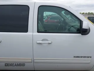 2010 GMC Sierra 1500 with VIN 3GTXKWE26AG242746, listed as a IAAI auction lot 41892737 with 248,429 mi miles and . Bid and sale history available at DreamBid. Image 13.