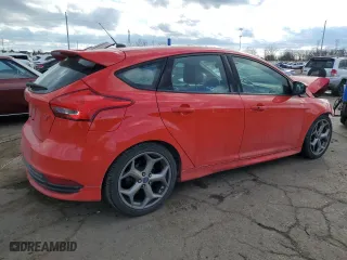 2017 Ford Focus ST with VIN 1FADP3L93HL341045, listed as a Copart auction lot 43318915 with 60,742 mi miles and Clean Title. Bid and sale history available at carsss.com. Image 3.