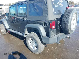 2018 Jeep Wrangler JK Unlimited Sport with VIN 1C4BJWDG3JL829130, listed as a IAAI auction lot 41554884 with 109,745 mi miles. Bid and sale history available at carsss.com. Image 3.