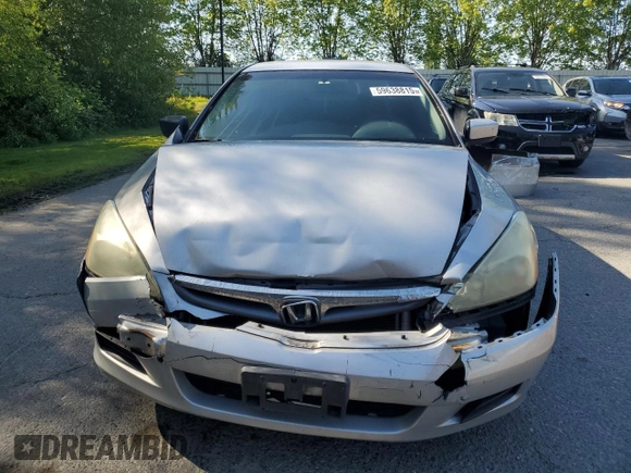 2006 Honda Accord LX SE z VIN 1HGCM56316A028412, wystawiony jako Copart lot #59638815 z przebiegiem 247 438 mil mil oraz Czysty tytuł • Clean title. Historia ofert i sprzedaży dostępna na DreamBid. Obrazek 5.