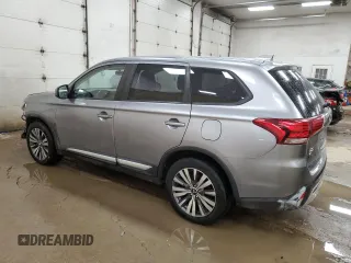 2019 Mitsubishi Outlander SE with VIN JA4AD3A33KZ050211, listed as a Copart auction lot 42005455 with 135,200 mi miles and Clean title. Bid and sale history available at DreamBid. Image 2.