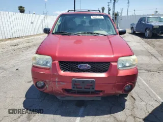 2005 Ford Escape Limited with VIN 1FMCU94185KD75148, listed as a Copart auction lot 54935905 with 148,888 mi miles and Salvage title. Bid and sale history available at DreamBid. Image 5.