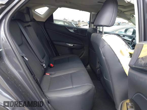 2025 Lexus NX 350 Premium с VIN 2T2GGCEZ9SC080938, выставлен на аукционе IAAI как лот 42255649 с пробегом 3 064 миль миль и . История ставок и продаж доступна на DreamBid. Изображение 8.