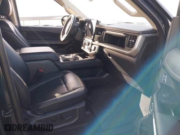 2024 Ford Expedition Max XLT with VIN 1FMJK1J84REA22720, listed as a IAAI auction lot 41837312 with 30,874 mi miles and . Bid and sale history available at DreamBid. Image 5.