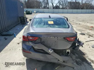 2021 Honda Insight EX z VIN 19XZE4F58ME010789, wystawiony jako Copart lot #53288465 z przebiegiem Nie podano mil oraz Szkoda całkowita • Salvage title. Historia ofert i sprzedaży dostępna na DreamBid. Obrazek 6.