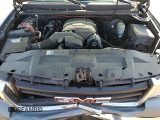 2008 GMC Sierra 1500 SLE1 z VIN 3GTEC13J58G244290, wystawiony jako Copart lot #52944255 z przebiegiem Nie podano mil oraz Szkody całkowita. Historia ofert i sprzedaży dostępna na DreamBid. Obrazek 11.