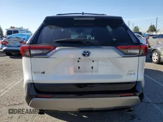 2024 Toyota RAV4 Hybrid XSE with VIN 2T3E6RFV4RW060903, listed as a Copart auction lot 49515785 with 8,637 mi miles and Salvage Title. Bid and sale history available at DreamBid. Image 6.
