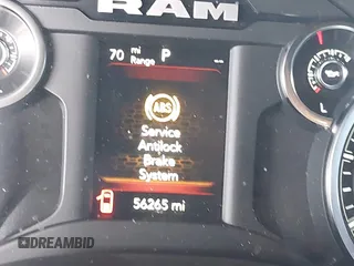 2021 Ram 1500 Big Horn с VIN 1C6RREFTXMN501179, выставлен на аукционе IAAI как лот 42325094 с пробегом 56 265 миль миль и . История ставок и продаж доступна на DreamBid. Изображение 16.