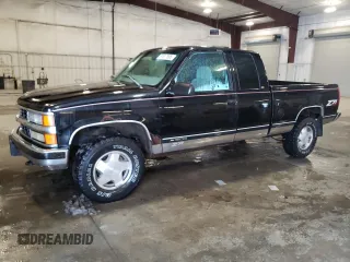 1997 Chevrolet Silverado 1500 with VIN 2GCEK19R4V1278872, listed as a Copart auction lot 51517895 with 250,814 mi miles and Salvage Title. Bid and sale history available at DreamBid. Image 1.