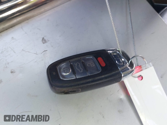2013 Audi A6 Premium Plus с VIN WAUDFAFC7DN031355, выставлен на аукционе IAAI как лот 40638900 с пробегом 106 774 миль миль и . История ставок и продаж доступна на DreamBid. Изображение 11.