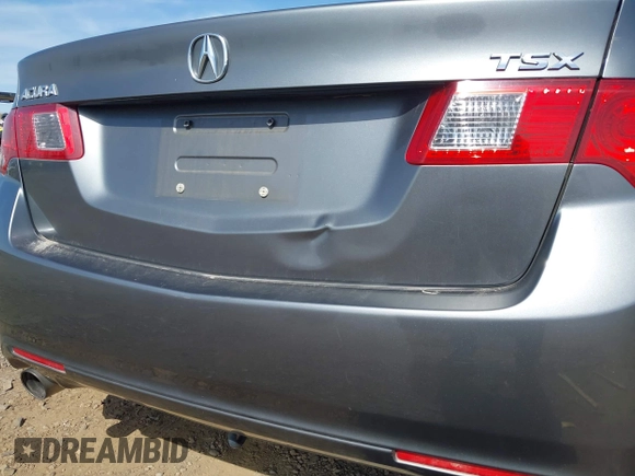 2009 Acura TSX z VIN JH4CU26629C010046, wystawiony jako IAAI lot #42303097 z przebiegiem 157 720 mil mil oraz . Historia ofert i sprzedaży dostępna na DreamBid. Obrazek 6.