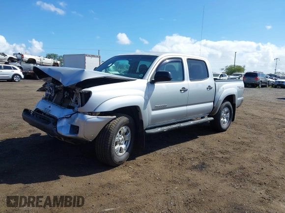 2012 Toyota Tacoma PreRunner z VIN 3TMJU4GN9CM131642, wystawiony jako IAAI lot #42208133 z przebiegiem 160 704 mil mil oraz . Historia ofert i sprzedaży dostępna na DreamBid. Obrazek 18.