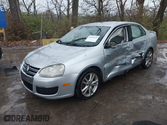 2005 Volkswagen Jetta 2.5L с VIN 3VWRF71K35M637013, выставлен на аукционе IAAI как лот 40970119 с пробегом 214 426 миль миль и . История ставок и продаж доступна на DreamBid. Изображение 17.
