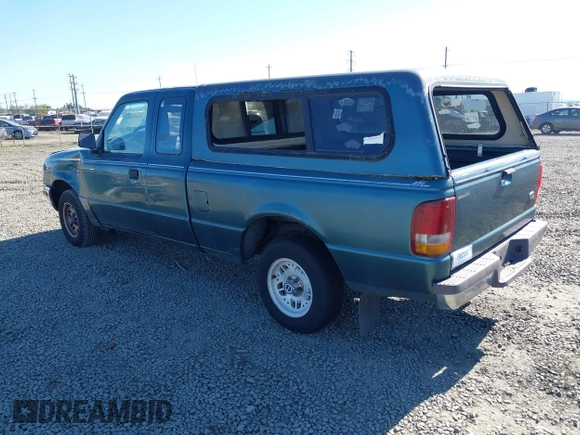 1996 Ford Ranger XL z VIN 1FTCR14A3TPA58983, wystawiony jako IAAI lot #42065309 z przebiegiem 120 481 mil mil oraz . Historia ofert i sprzedaży dostępna na DreamBid. Obrazek 3.