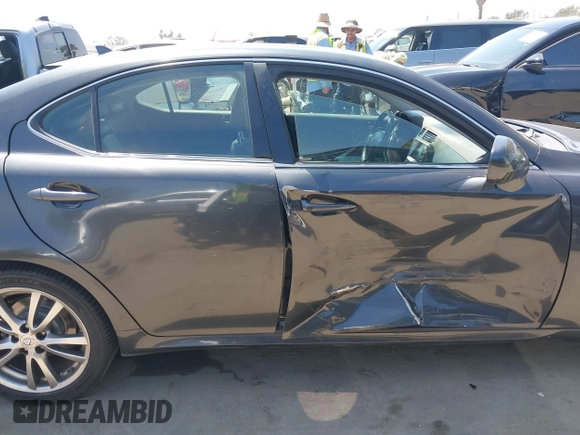 2008 Lexus IS 250 z VIN JTHBK262385084111, wystawiony jako IAAI lot #42217869 z przebiegiem 157 736 mil mil oraz . Historia ofert i sprzedaży dostępna na DreamBid. Obrazek 13.