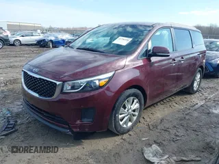 2017 Kia Sedona LX with VIN KNDMB5C19H6284704, listed as a IAAI auction lot 41756190 with 101,488 mi miles. Bid and sale history available at carsss.com. Image 2.