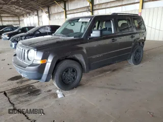 2017 Jeep Patriot Sport with VIN 1C4NJPBBXHD131757, listed as a Copart auction lot 48028335 with 138,248 mi miles and Salvage Title. Bid and sale history available at carsss.com. Image 1.