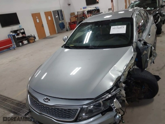 2014 Kia Optima Hybrid LX with VIN KNAGM4AD4E5068904, listed as a IAAI auction lot 41236015 with NaN miles. Bid and sale history available at carsss.com. Image 12.