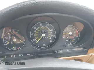 1983 Mercedes-Benz 380 SL with VIN WDBBA45A4DB026088, listed as a IAAI auction lot 41783726 with 239,227 mi miles and . Bid and sale history available at carsss.com. Image 7.