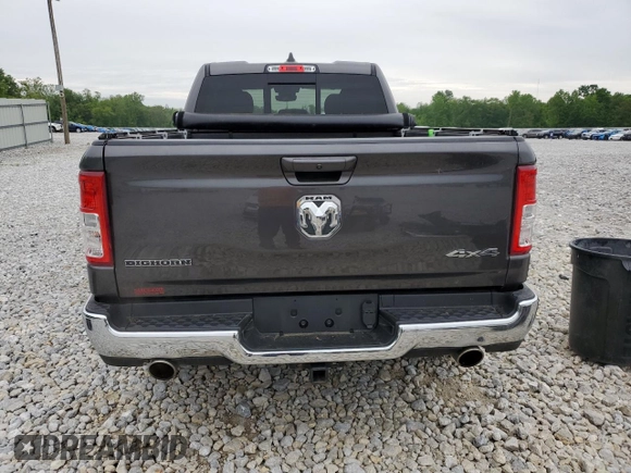 2022 Ram 1500 Big Horn z VIN 1C6SRFBT1NN161404, wystawiony jako Copart lot #58393385 z przebiegiem 42 740 mil mil oraz Szkoda całkowita • Salvage title. Historia ofert i sprzedaży dostępna na DreamBid. Obrazek 6.