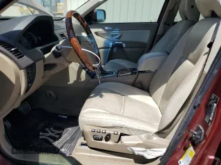 2010 Volvo XC90 I6 with VIN YV4982CZ1A1538298, listed as a Copart auction lot 52205615 with 126,872 mi miles and Salvage title. Bid and sale history available at DreamBid. Image 7.
