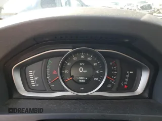 2014 Volvo S60 T5 z VIN YV1612FS0E2295344, wystawiony jako Copart lot #50101125 z przebiegiem 75 959 mil mil oraz Szkody całkowita. Historia ofert i sprzedaży dostępna na DreamBid. Obrazek 9.