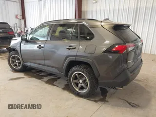 2019 Toyota RAV4 XLE with VIN 2T3P1RFV8KW057323, listed as a IAAI auction lot 42510231 with 59,003 mi miles and . Bid and sale history available at DreamBid. Image 3.