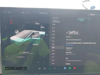 2024 Tesla Cybertruck z VIN 7G2CEHED5RA039734, wystawiony jako IAAI lot #42244205 z przebiegiem 8 443 mil mil oraz . Historia ofert i sprzedaży dostępna na DreamBid. Obrazek 7.