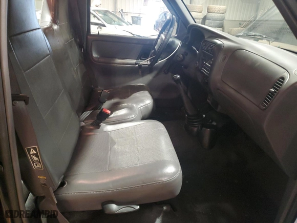 2001 Ford Ranger XL with VIN 1FTYR10D21TA83254, listed as a Copart auction lot 44127615 with 45,858 mi miles and Salvage Title. Bid and sale history available at carsss.com. Image 7.