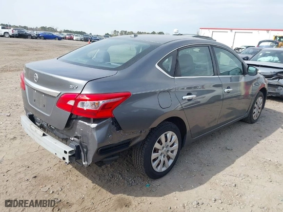2017 Nissan Sentra SV with VIN 3N1AB7AP3HL710367, listed as a IAAI auction lot 41844066 with 140,972 mi miles. Bid and sale history available at carsss.com. Image 4.