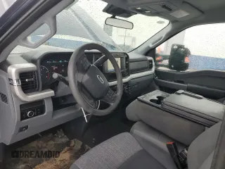 2024 Ford F-350 XL z VIN 1FTRF3DT6REC48328, wystawiony jako Copart lot #45008225 z przebiegiem 19 447 mil mil oraz Szkoda całkowita • Salvage title. Historia ofert i sprzedaży dostępna na DreamBid. Obrazek 8.