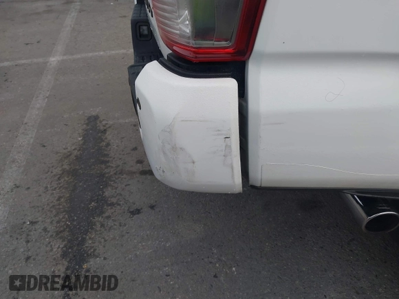 2016 Toyota Tacoma SR with VIN 3TMCZ5AN0GM030469, listed as a IAAI auction lot 41665255 with 178,591 mi miles and . Bid and sale history available at carsss.com. Image 17.