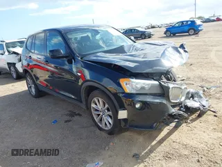 2014 BMW X3 xDrive28i z VIN 5UXWX9C55E0D25866, wystawiony jako IAAI lot #41145797 z przebiegiem 148 740 mil mil oraz . Historia ofert i sprzedaży dostępna na DreamBid. Obrazek 1.